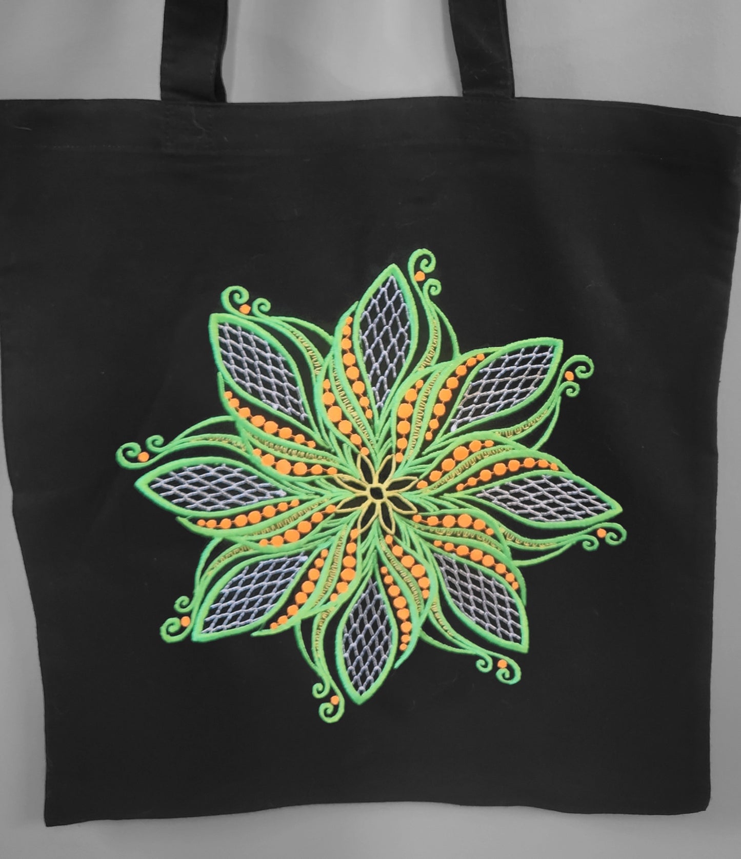 Tote Bag: Green Spiral
